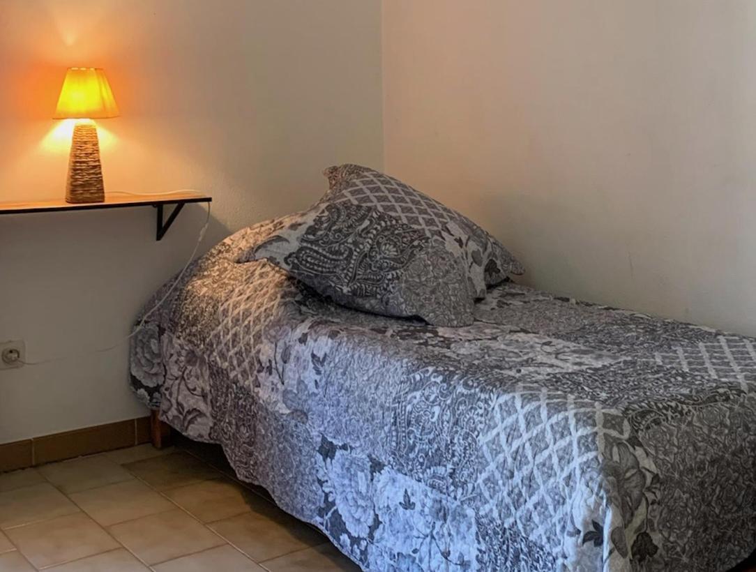 Gite La Loge 142 Route De Carpentras 84210 ヴナスク エクステリア 写真